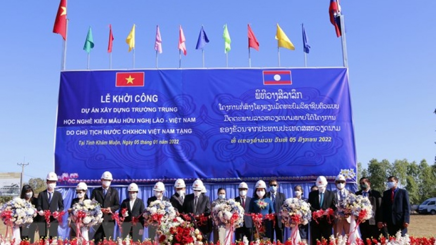 Vietnam, Laos break ground on friendship school in Khammouane